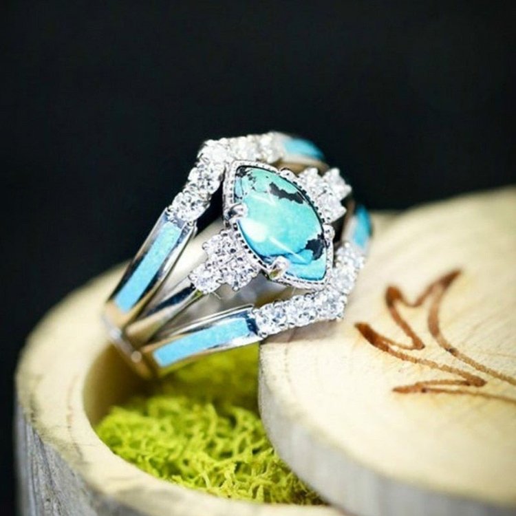 Achieving Dreams Turquoise Ring Set